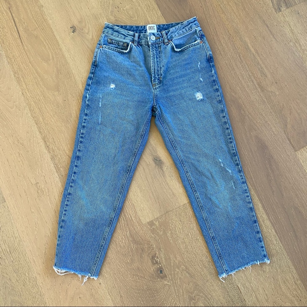 BDG Urban Outfitters Mom Jeans